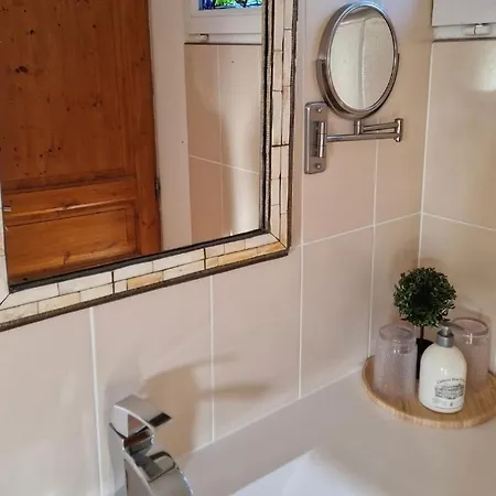 Hébergement de vacances Myami *